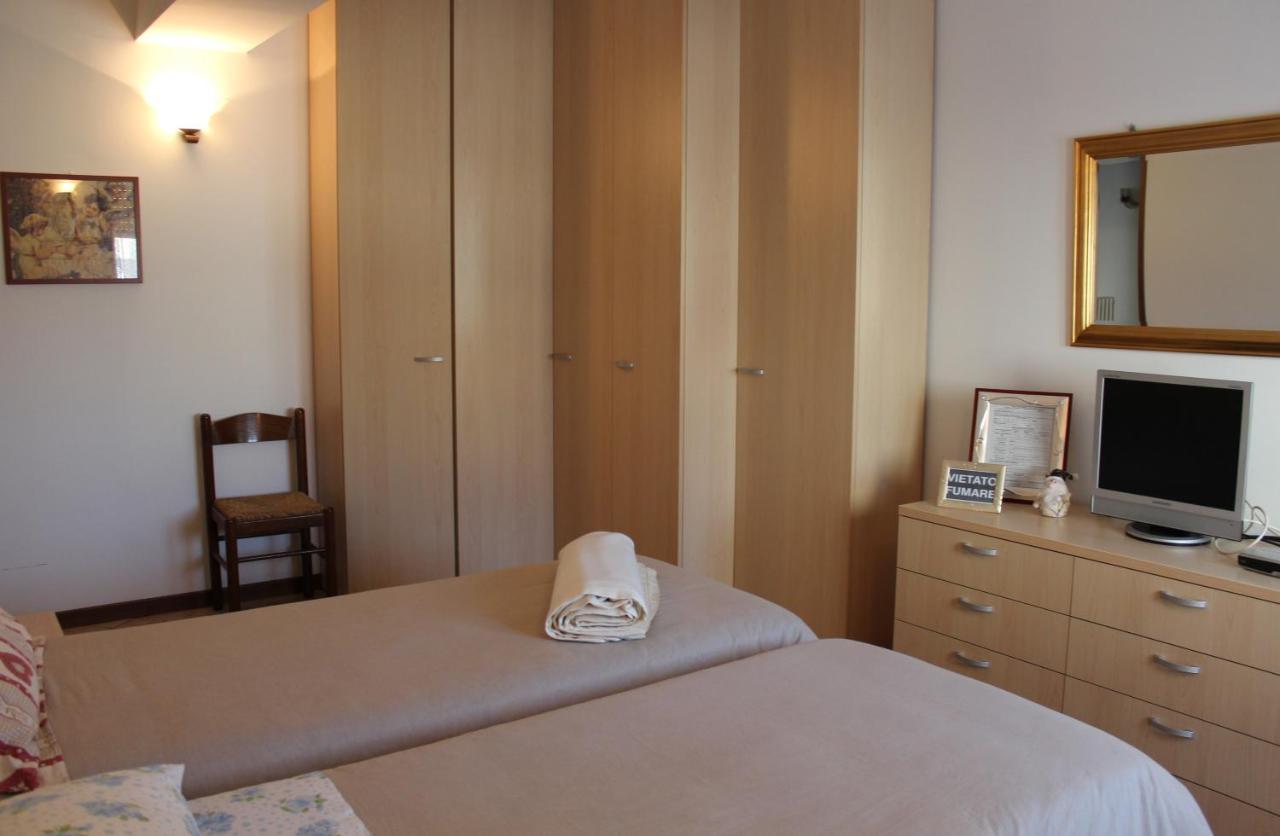 Bed and Breakfast B. & B. Nabucco Parma Exterior foto